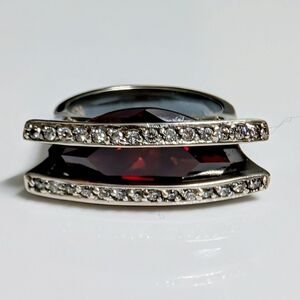 Vintage 925 Sterling Silver Ring